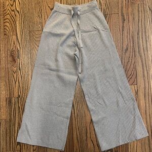 Gray Ribbed Cropped Wide-Leg Pants